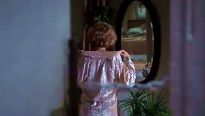Spying Penelope Ann Miller While She Undress