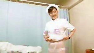 Japanese Nurse Gives Caring  To Lucky Patient