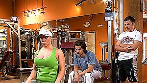 Milf Gets A Sixty Nine At The Gym